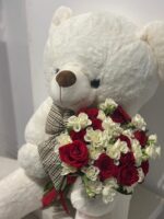 ⁦باقة ورد مع دبدوب⁩ - الصورة ⁦2⁩