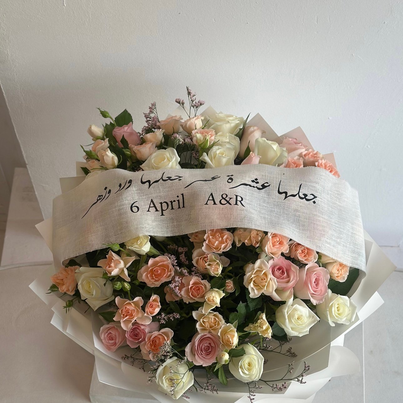 F61A664F-1EDD-4413-B30D-E7572CC2CE94.jpeg باقة الملكه - الصورة 2