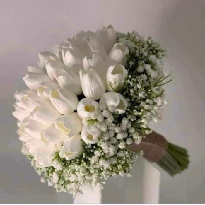 ⁦مسكة عروسة ورد التوليب والجبسو فيلا⁩ - الصورة ⁦1⁩